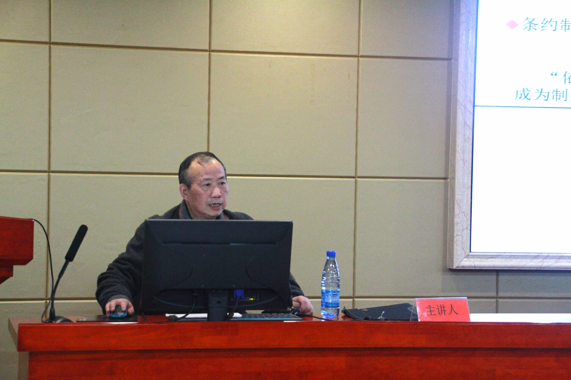 16d0e3eaa2994204a181559acb6e19d6.png 16d0e3eaa2994204a181559acb6e19d6.png